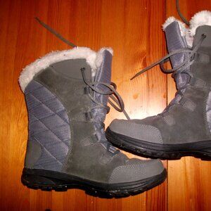Columbia Ice Maiden II Snow Boot Size 8.5 Waterproof Like New